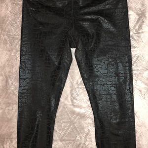 Gaiam Shiny Print Yoga High-Waisted Ankle Leggings